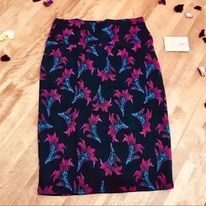 NWT LuLaRoe Cassie Pencil Skirt